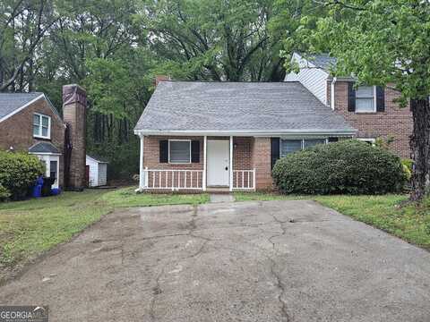 200 Williamsburg, Fayetteville, GA 30214
