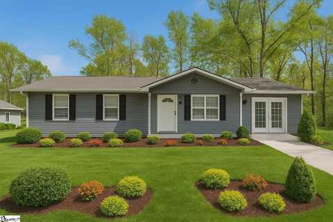 861 Pinecrest Street, Woodruff, SC 29388