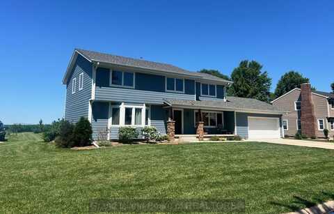 934 N 3rd St., Hampton, NE 68843
