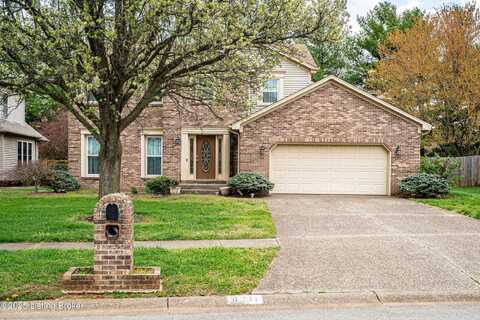 8211 Brookhollow Ct, Louisville, KY 40220