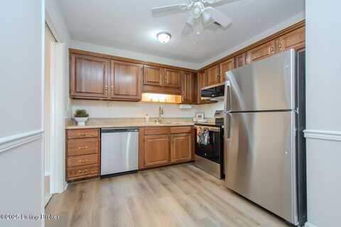 3030 Breckenridge Ln, Louisville, KY 40220