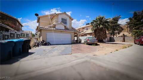 3871 Sir Bret Court, Las Vegas, NV 89104