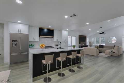 7413 Turtle Dove Court, Las Vegas, NV 89129