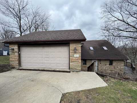 419 Scarborough Road, Valparaiso, IN 46385