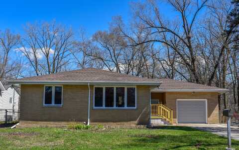 6131 Glen Drive, Merrillville, IN 46410