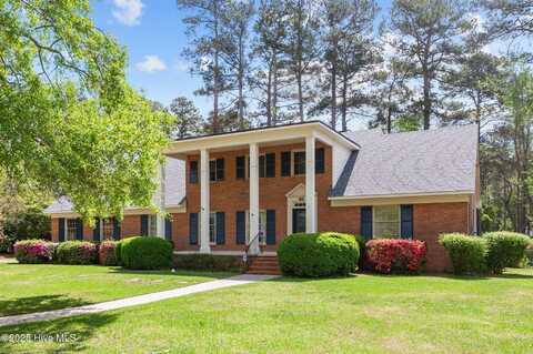 1906 Essex Street, Kinston, NC 28504