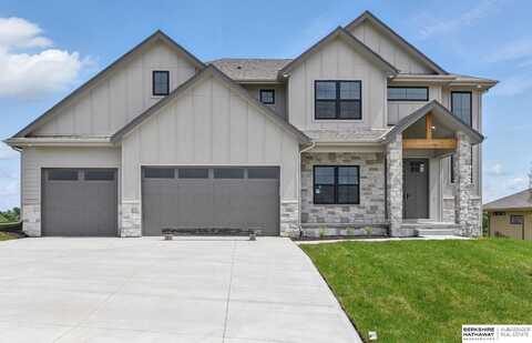 10963 S 102nd Street, Papillion, NE 68046