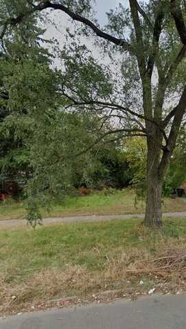 19373 Wyoming Avenue, Detroit, MI 48221
