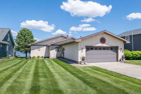 7360 Holiday Drive, Canadian Lakes, MI 49346