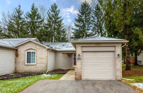 36561 S Deerhurst, Westland, MI 48185