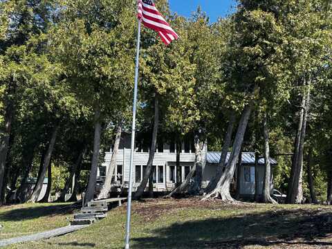 1639 W Pines Trail, Pointe Aux Pins, MI 49775