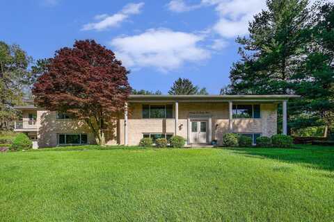 2693 Laurentide Drive, Ann Arbor, MI 48103