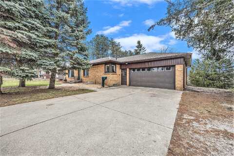 2426 Leonard Street NE, Grand Rapids, MI 49505