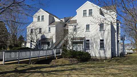 70 Brookharbor S, Manistee, MI 49660