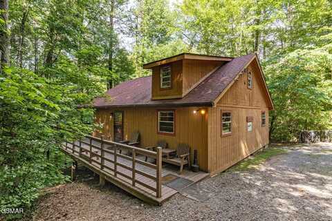 2263 2265 Lones Branch Lane, Sevierville, TN 37876