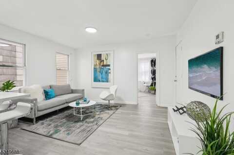 650 S 20Th St, Newark, NJ 07103