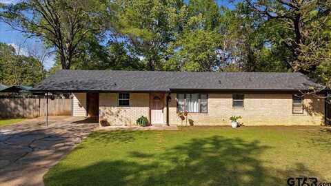 705 Bell St., Kilgore, TX 75662