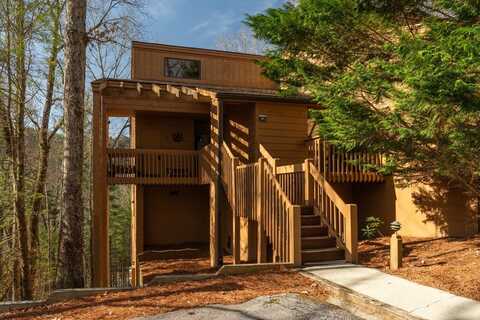 81 Emerald Ridge Road, Sapphire, NC 28774