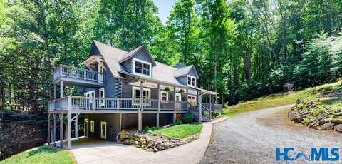 321 Mariposa Lane, Cullowhee, NC 28723