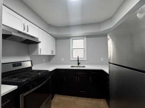 535 OCEAN AVE, Greenville, NJ 07305