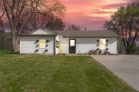 600 NE 82nd Street, Kansas City, MO 64118