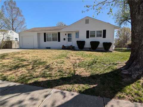 13111 Winchester Avenue, Grandview, MO 64030