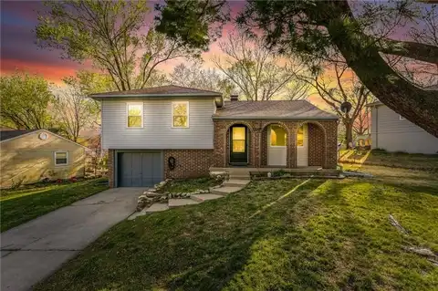 5513 NE 58th Street, Kansas City, MO 64119