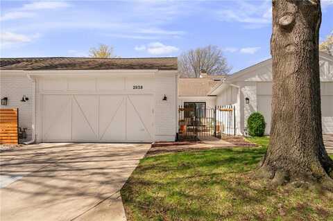 2038 Condolea Drive, Leawood, KS 66209