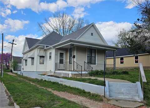 2401 Lafayette Street, Saint Joseph, MO 64507