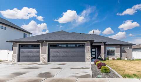 725 Midnight Sun Loop, Twin Falls, ID 83301