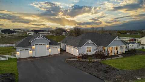 14958 Game Bird Dr, Caldwell, ID 83607