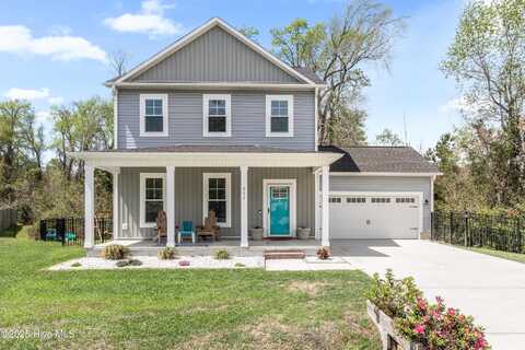 205 Bangor Court, Hubert, NC 28539