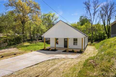 206 Avenue C, Knoxville, TN 37920