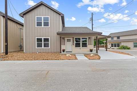 304 Riley Way, Kerrville, TX 78028