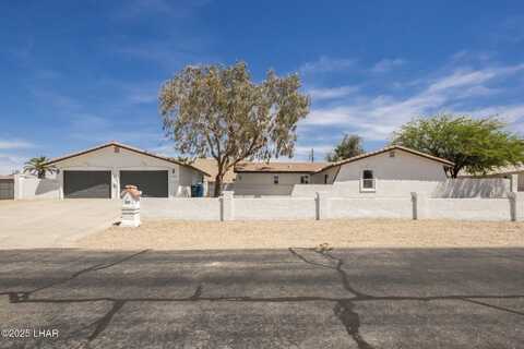 2890 Wanderlust Ln, Lake Havasu City, AZ 86403