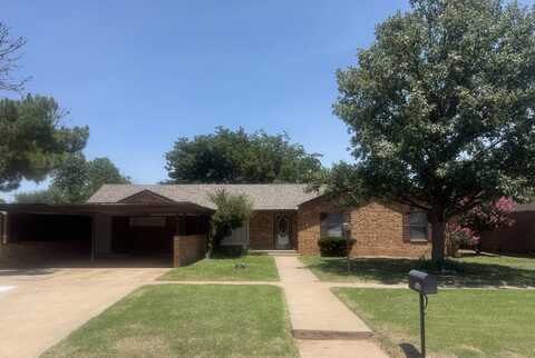 908 W Main Street, Post, TX 79356