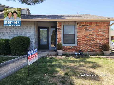 6812 NW Willow Springs Dr, Lawton, OK 73505