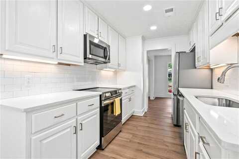 322 CRICKET LANE, AUBURN, AL 36832