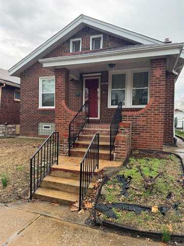 4710 Kossuth Avenue, Saint Louis, MO 63115