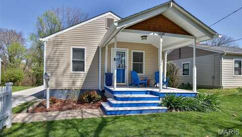 1549 Grand Avenue, Edwardsville, IL 62025
