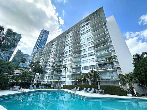 1408 Brickell Bay Dr, Miami, FL 33131