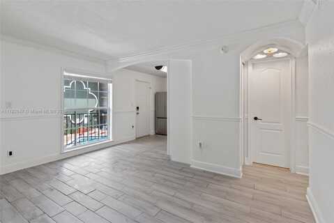 3245 Virginia St, Miami, FL 33133