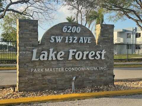 6225 SW 131st Ct, Miami, FL 33183