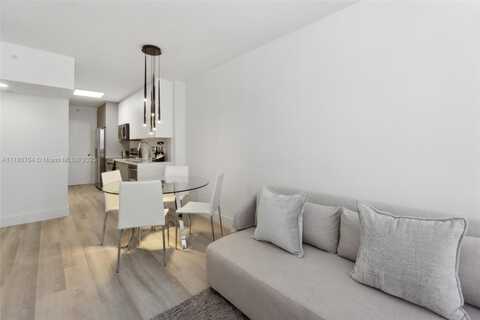 100 Lincoln Rd, Miami Beach, FL 33139