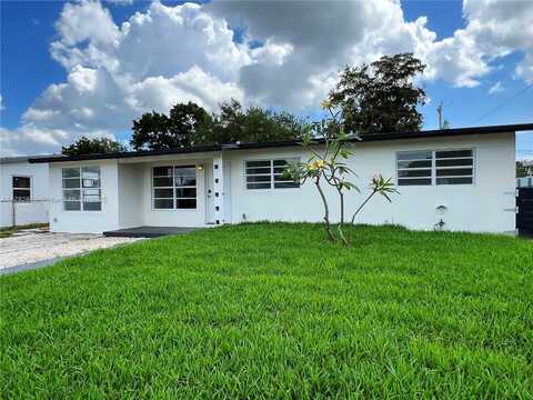 1016 SW 22nd Ter, Fort Lauderdale, FL 33312