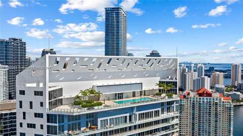 1300 Brickell Bay Dr, Miami, FL 33131