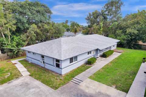 6622 SW 48th St, Davie, FL 33314