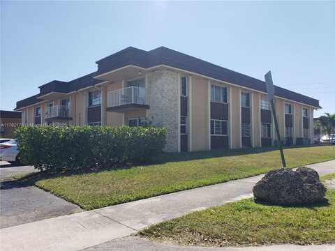 5575 SW 77th Ct, Miami, FL 33155