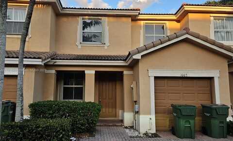 1005 NE 42nd Ave, Homestead, FL 33033