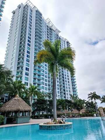 2681 N Flamingo Rd, Sunrise, FL 33323